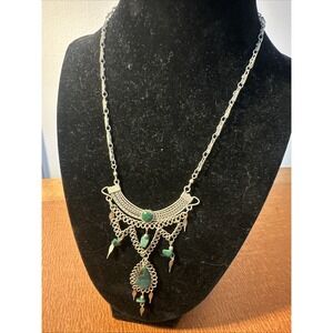 Hand-Made Peruvian Wire-Work Necklace Silver Green Stones